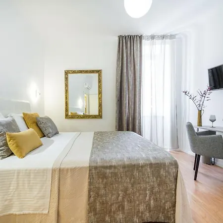 Homa Pensión 4*
