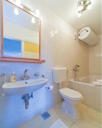 ゲストハウス ホマ